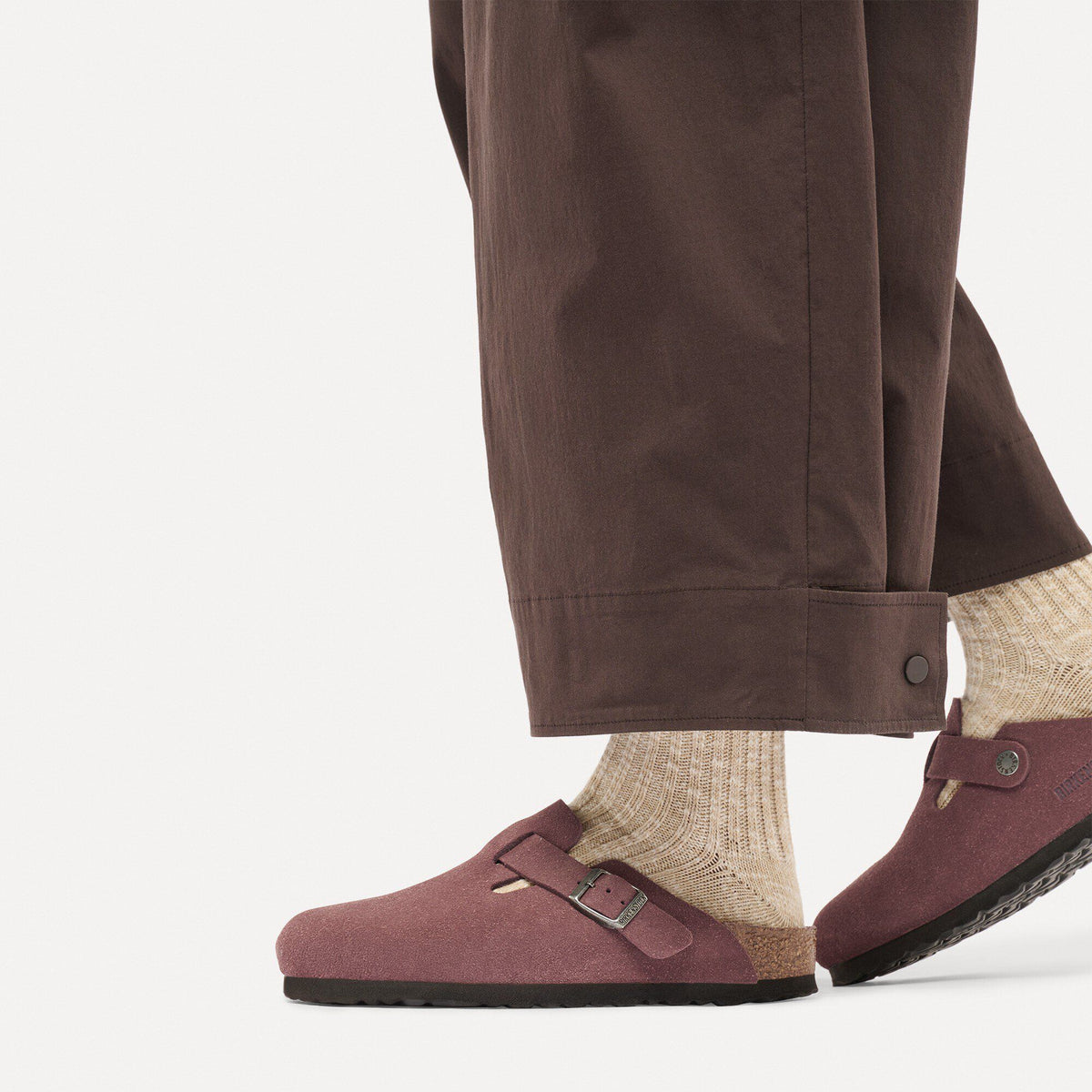 Boston Soft Footbed Suede Leather in Color Pepper | Birkenstock