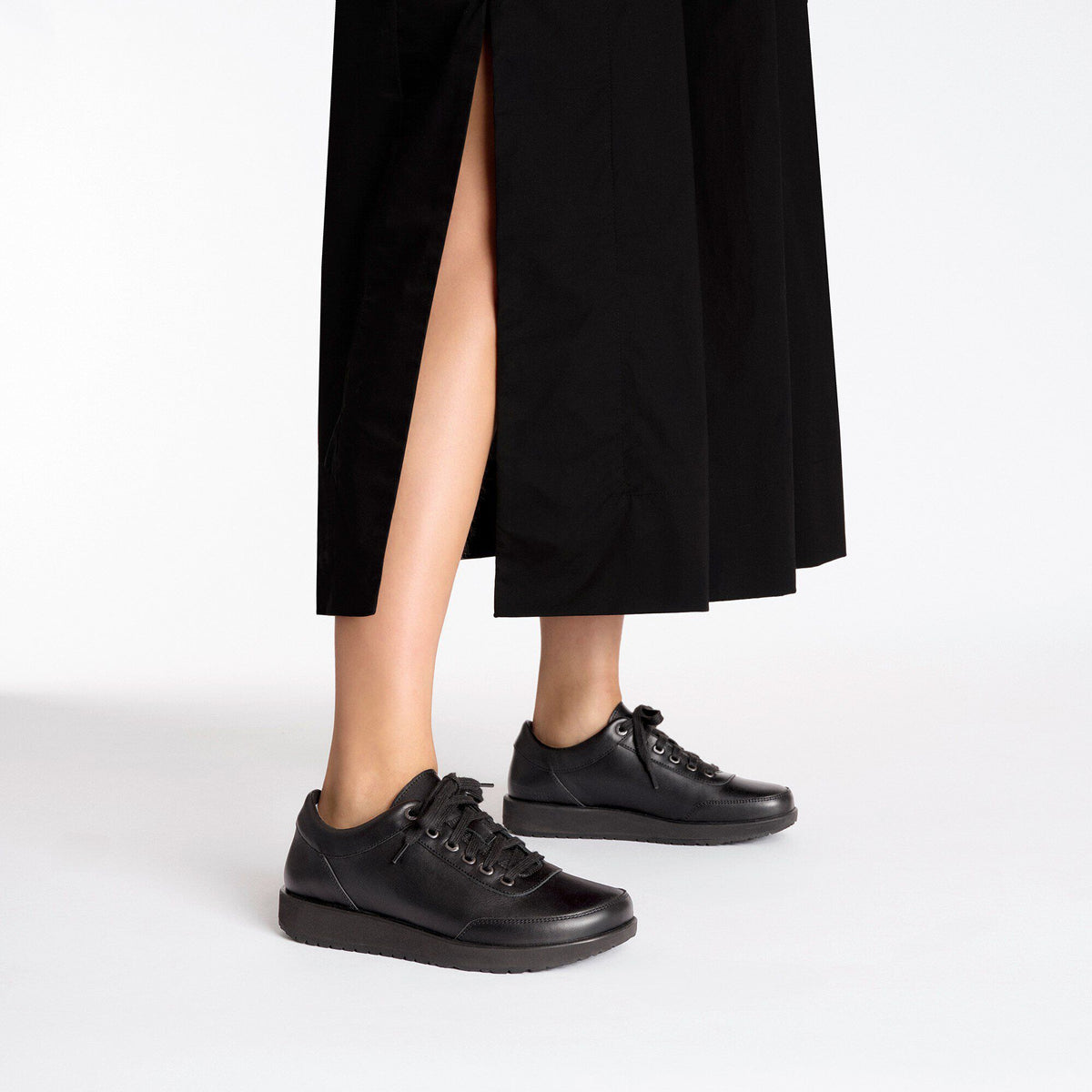 Honnef 365 Leather in Color Black | Birkenstock