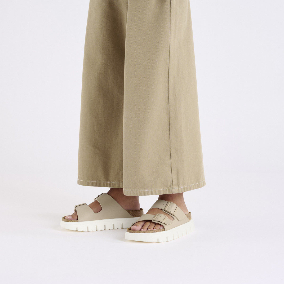 Arizona Chunky Birko-Flor in Color Sandcastle | Birkenstock