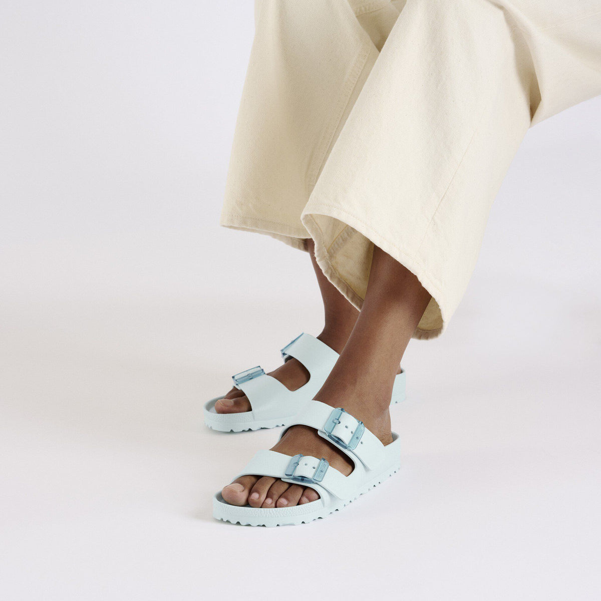 Arizona Stealth Buckle EVA in Color Surf Green | Birkenstock