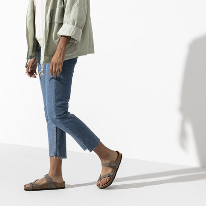 Mayari Birkibuc in Color Stone | Birkenstock