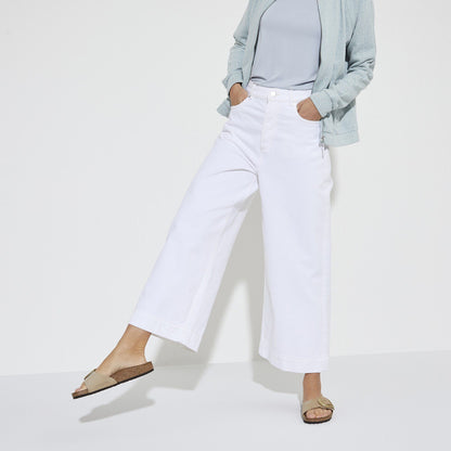 Madrid Big Buckle Nubuck Leather in Color Sandcastle | Birkenstock