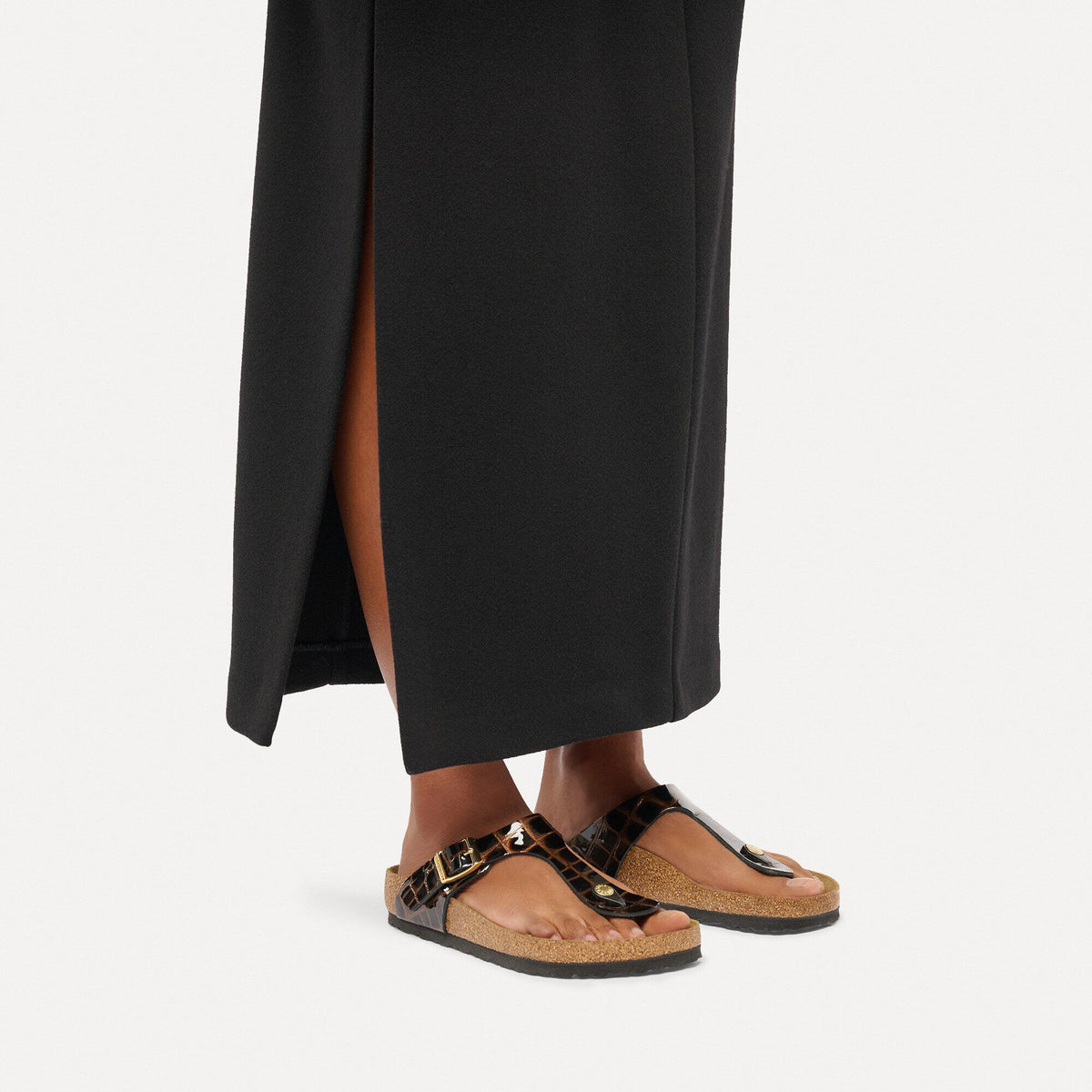 Gizeh Leather in Color Emboss Leather Black | Birkenstock