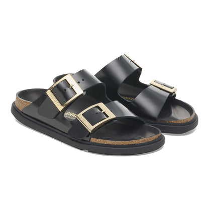 Arizona Droplet Buckle Natural Leather Patent in Color High Shine Black | Birkenstock