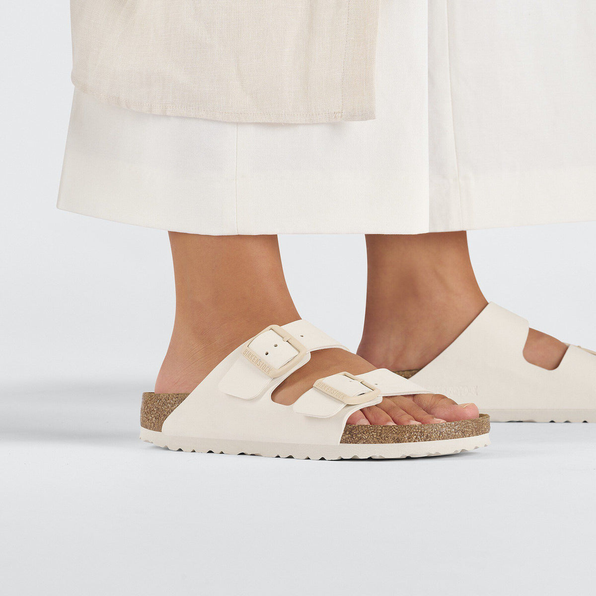 Arizona Birko-Flor in Color Eggshell | Birkenstock