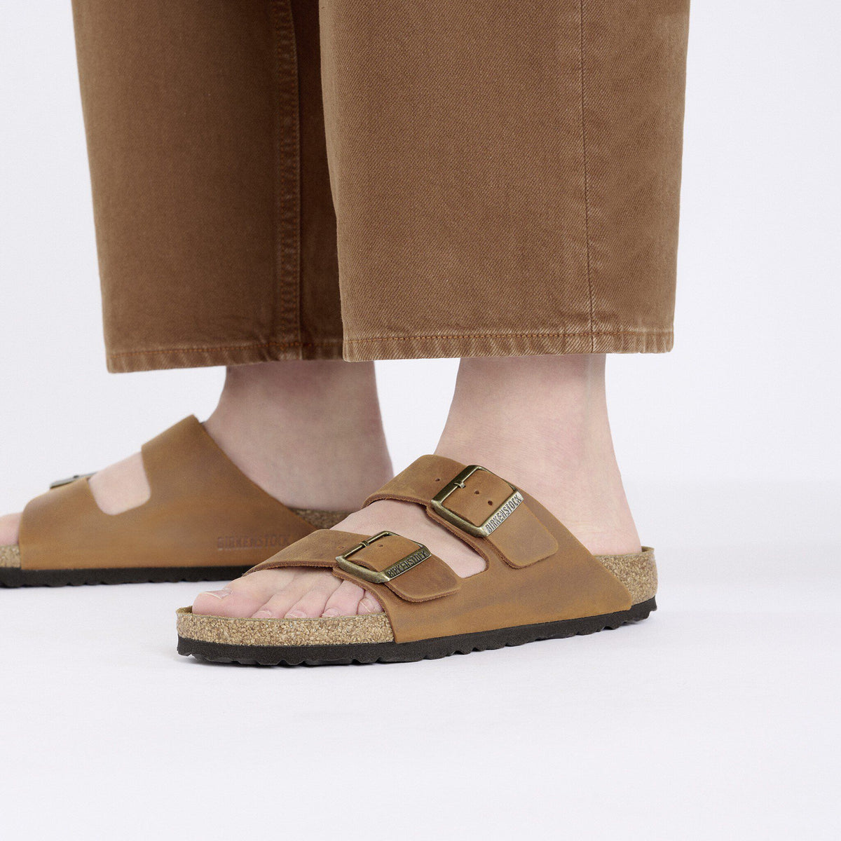 Arizona Oiled Leather in Color Cognac | Birkenstock