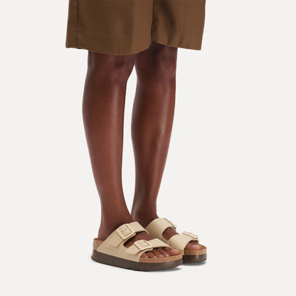 Arizona Flex Platform Birko-Flor in Color Sandcastle | Birkenstock