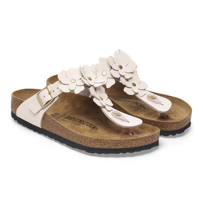 Gizeh Flowers Leather in Color Light Rose | Birkenstock