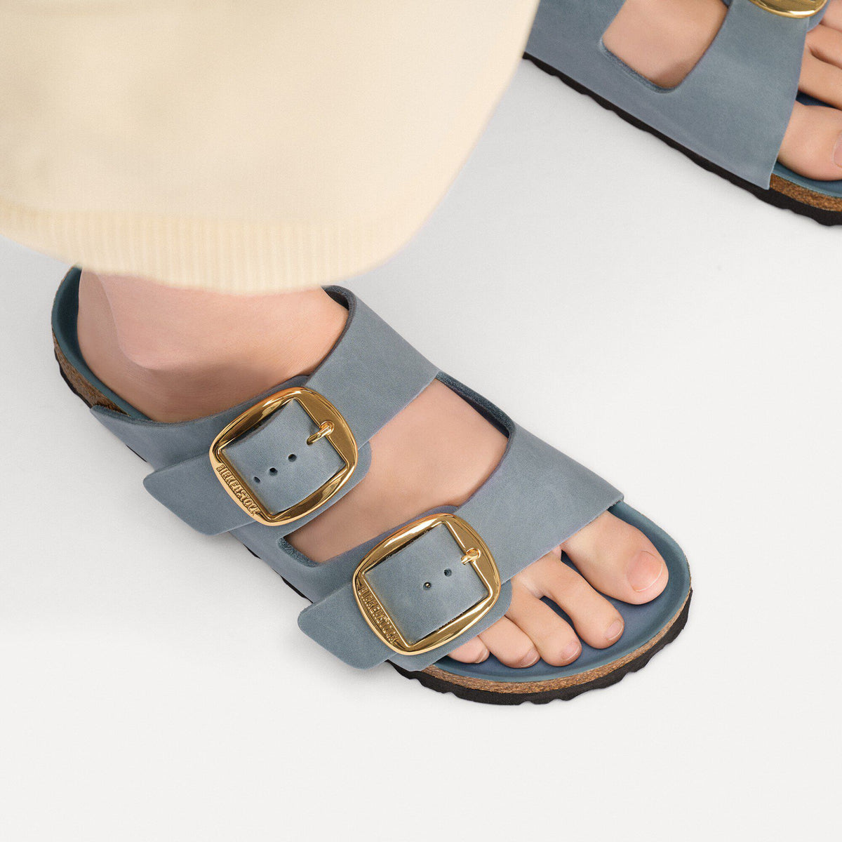 Arizona Big Buckle Oiled Leather in Color Basalt Gray | Birkenstock