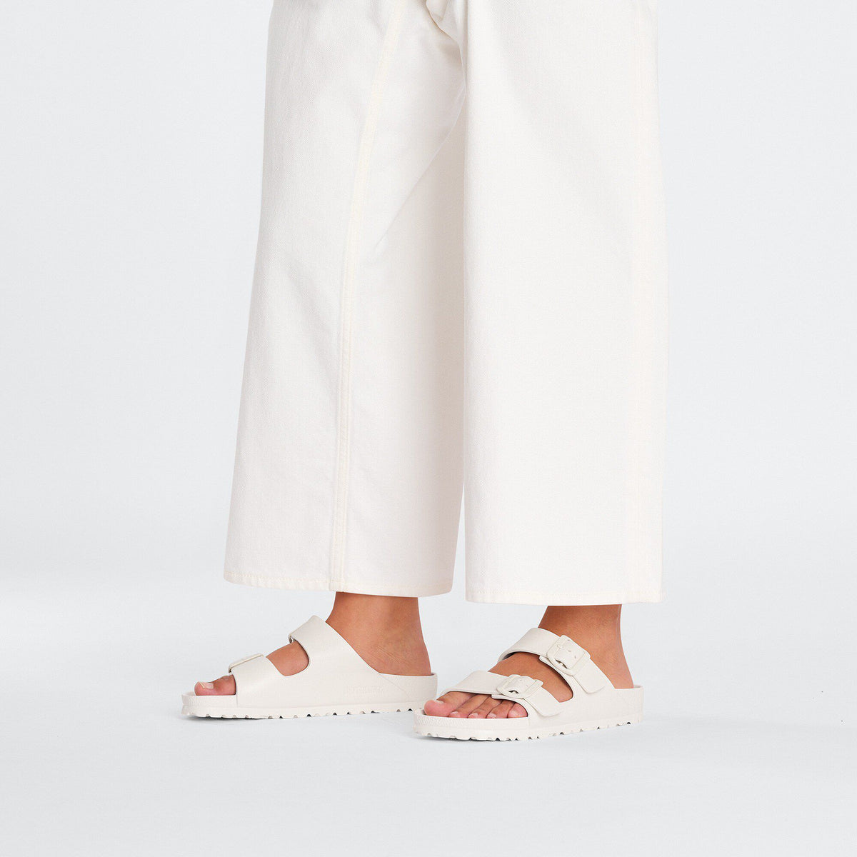 Arizona Essentials EVA in Color Eggshell | Birkenstock