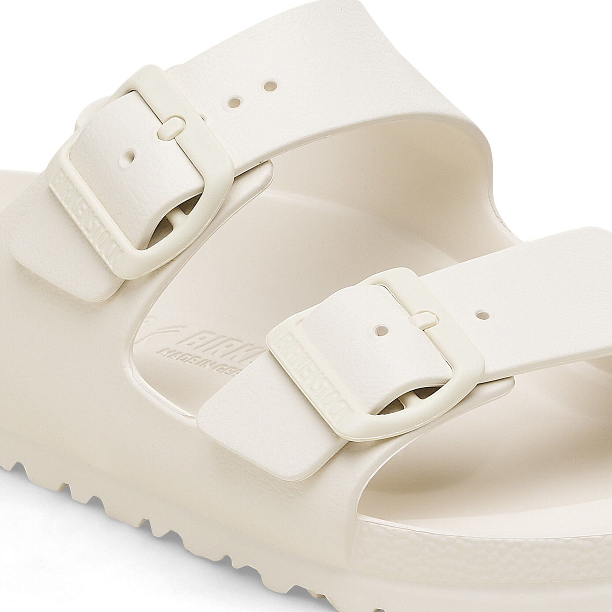 Arizona Essentials EVA in Color Eggshell | Birkenstock