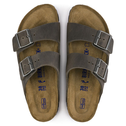 Arizona Soft Footbed Oiled Leather in Color Iron | Birkenstock
