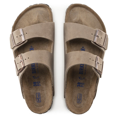 Arizona Soft Footbed Oiled Leather in Color Tobacco Brown | Birkenstock