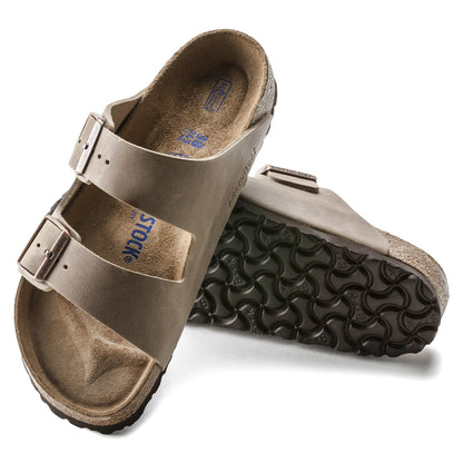 Arizona Soft Footbed Oiled Leather in Color Tobacco Brown | Birkenstock