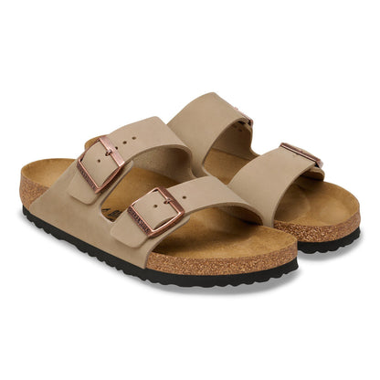 Arizona Oiled Leather in Color Tobacco Brown | Birkenstock
