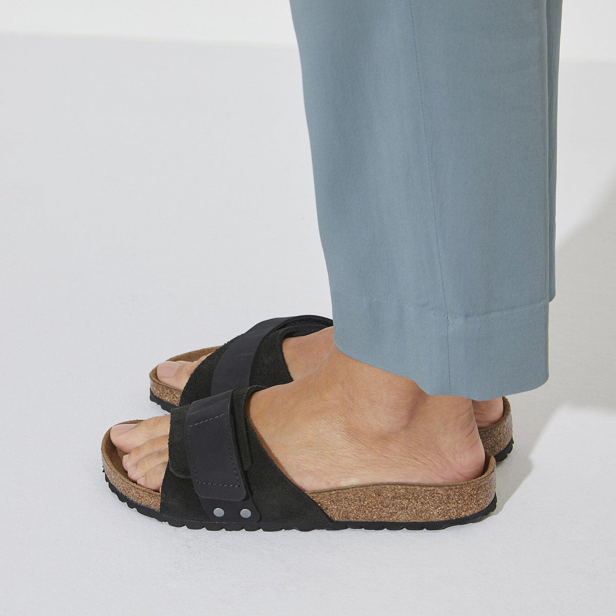 Oita Suede Leather in Color Black | Birkenstock