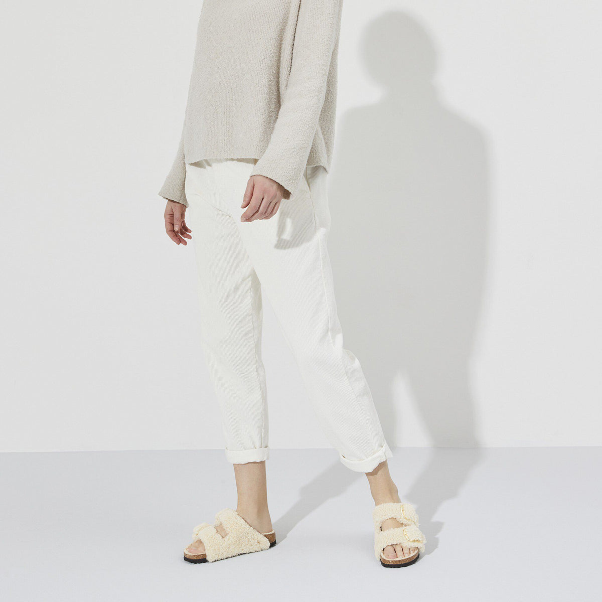 Arizona Big Buckle Shearling in Color Teddy Eggshell | Birkenstock