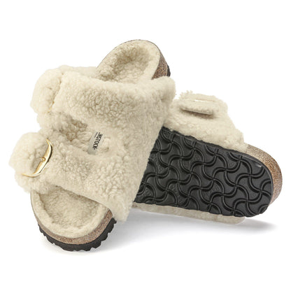 Arizona Big Buckle Shearling in Color Teddy Eggshell | Birkenstock