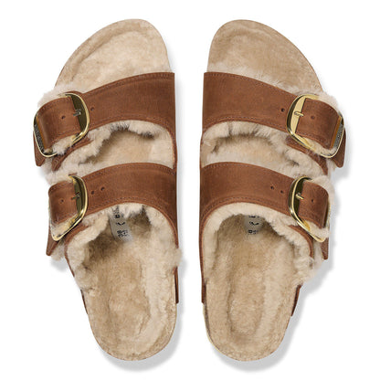 Arizona Big Buckle Shearling Oiled Leather in Color Cognac | Birkenstock
