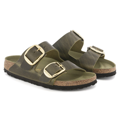 Arizona Big Buckle Oiled Leather in Color Olive Green | Birkenstock