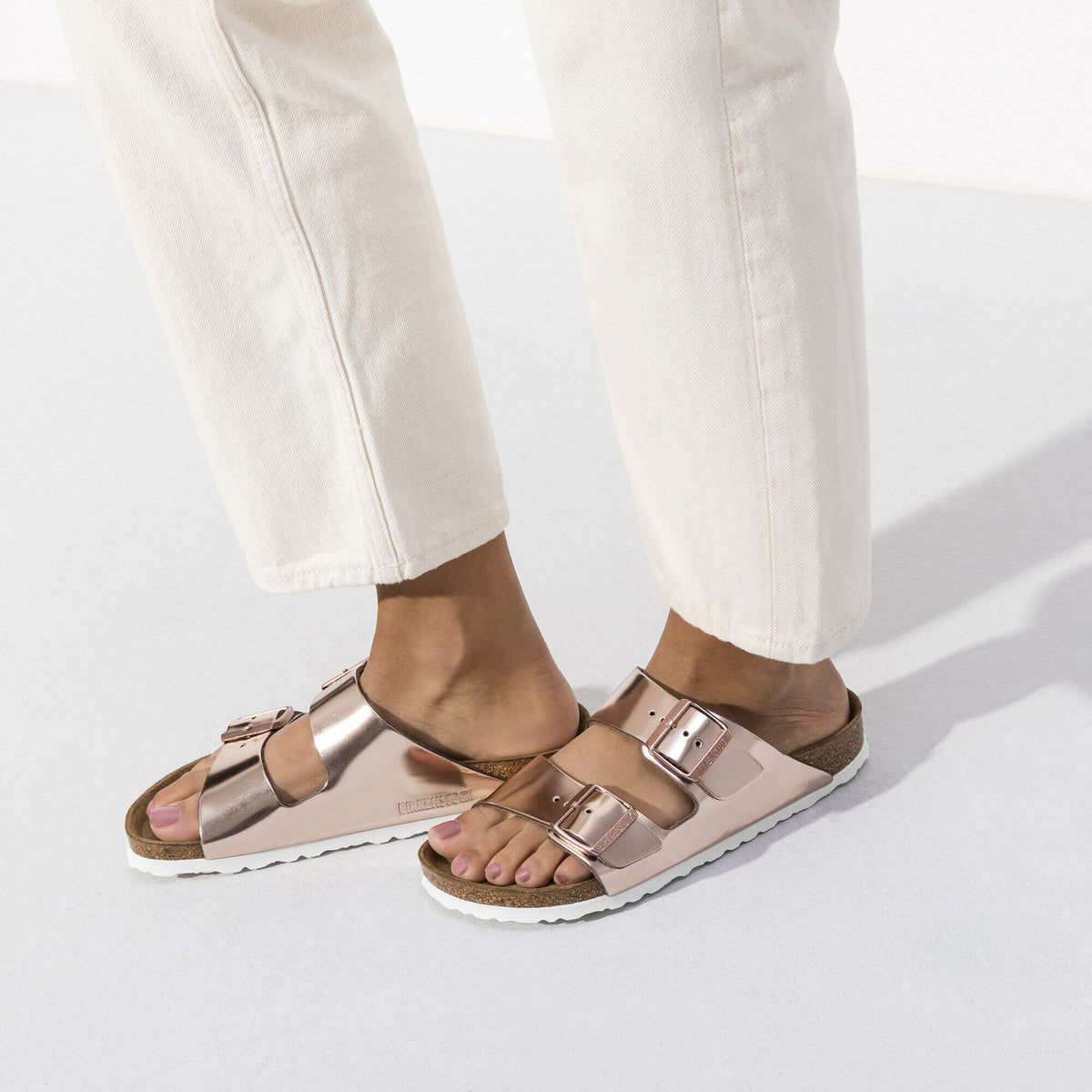 Arizona Soft Footbed Leather in Color Metallic Copper | Birkenstock
