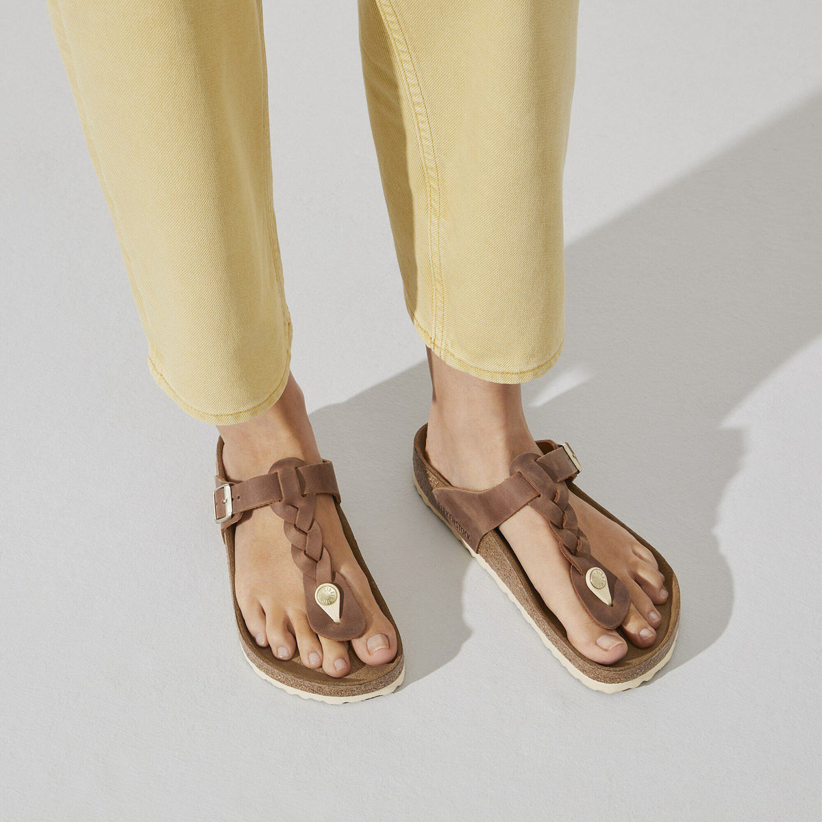 Gizeh Braided Oiled Leather in Color Cognac | Birkenstock