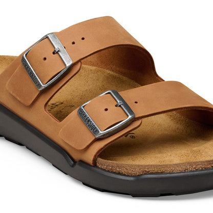 Arizona Crosstown Men Oiled Leather in Color Cognac | Birkenstock