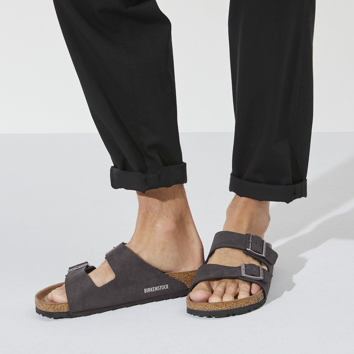 Arizona Vegan Synthetics in Color Desert Dust Black | Birkenstock