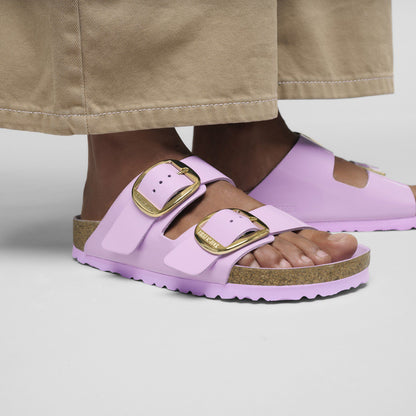 Arizona Big Buckle Natural Leather Patent in Color High Shine Crocus | Birkenstock