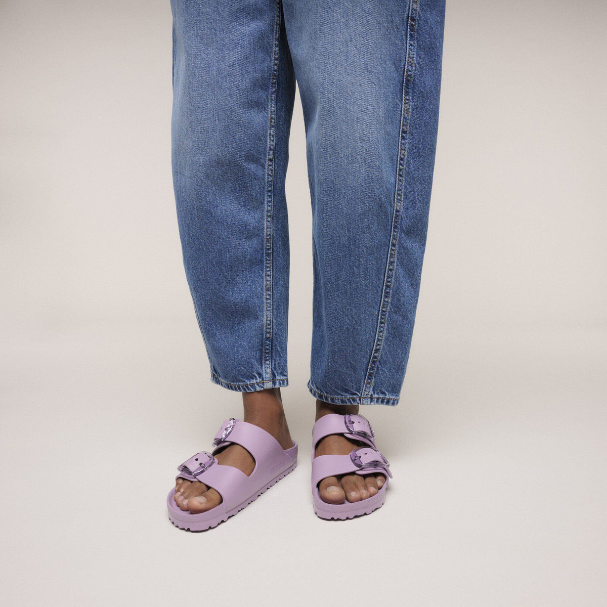 Arizona Big Buckle EVA in Color Mauve | Birkenstock