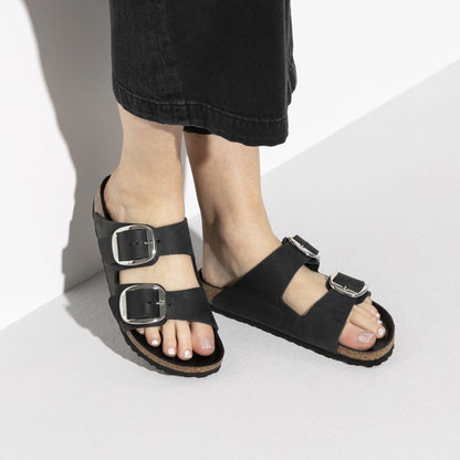 Arizona Big Buckle Oiled Leather in Color Black | Birkenstock