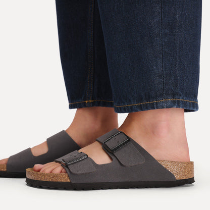 Arizona Birkibuc in Color Velvet Gray/Black Buckles | Birkenstock