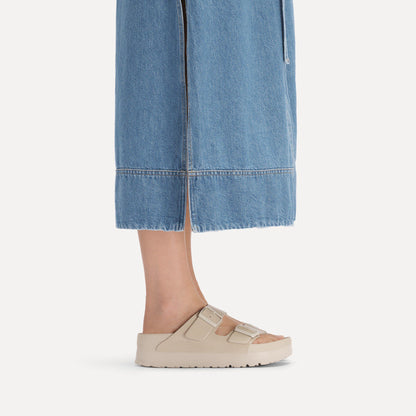Arizona Flex Platform Leather in Color Oyster | Birkenstock