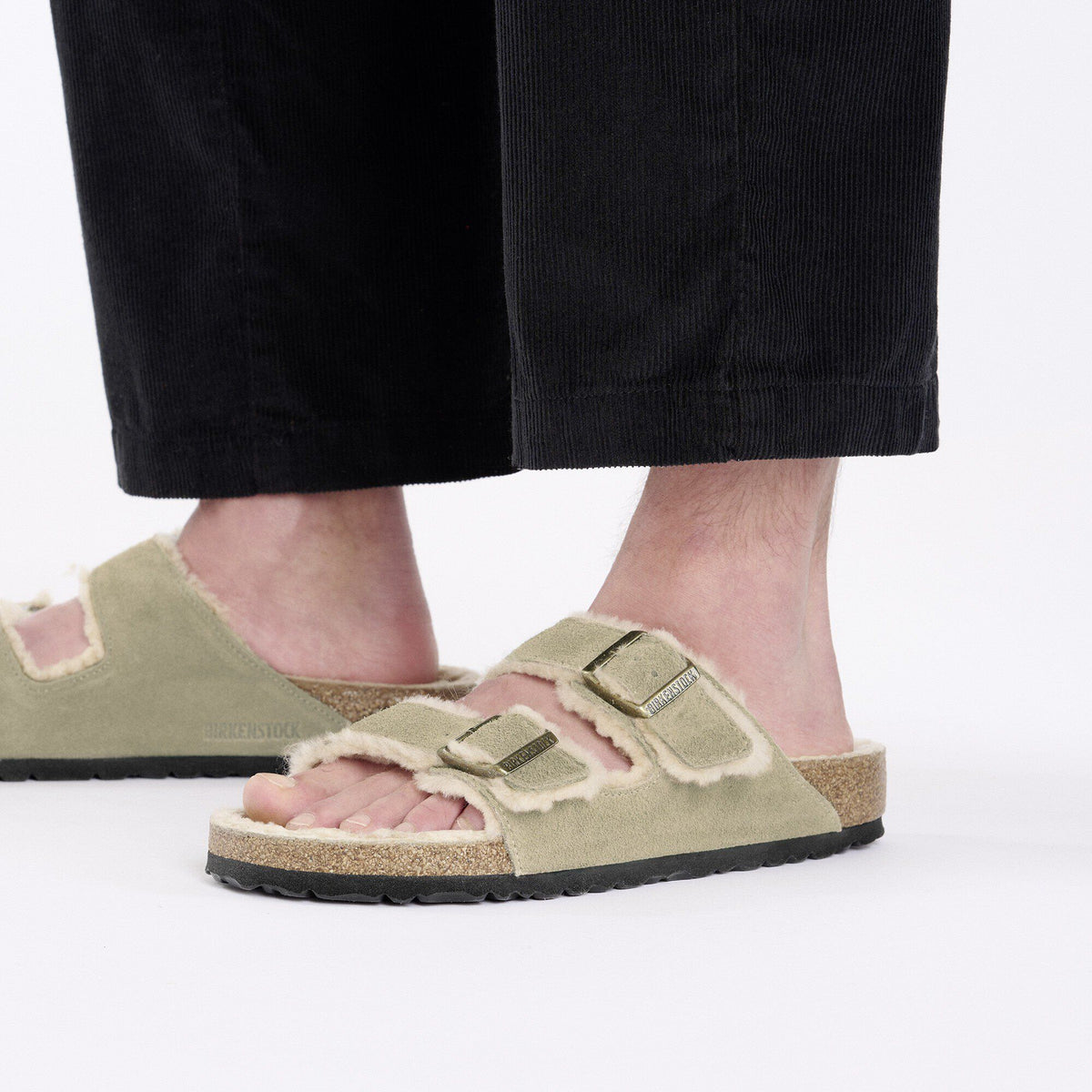 Arizona Shearling Suede Leather in Color Taupe | Birkenstock