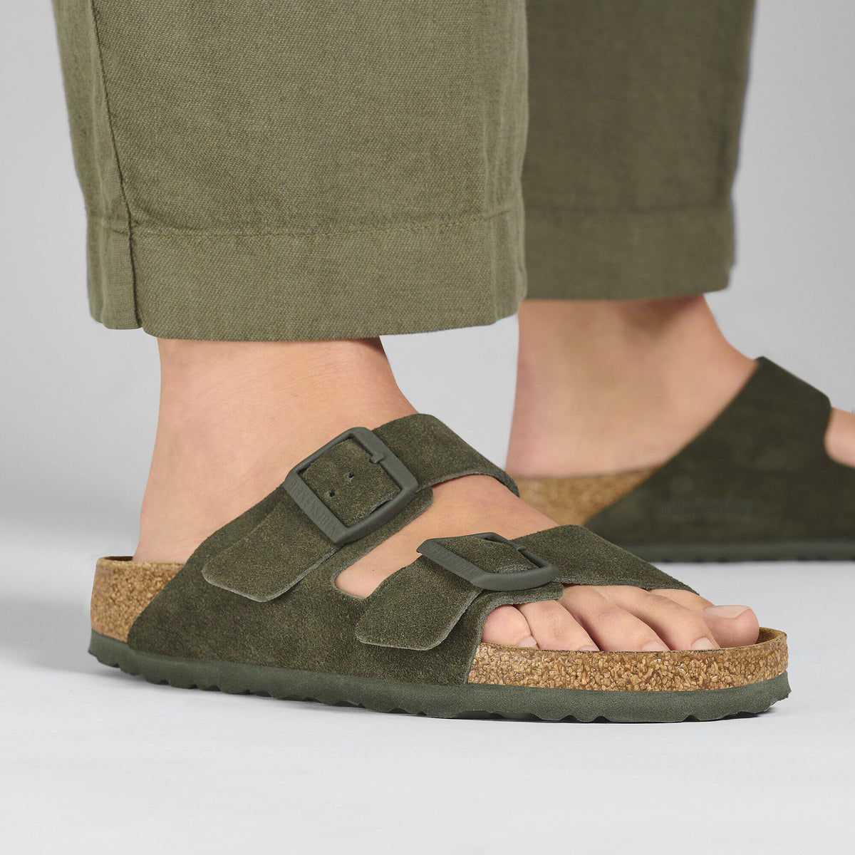 Arizona Suede Leather in Color Thyme | Birkenstock