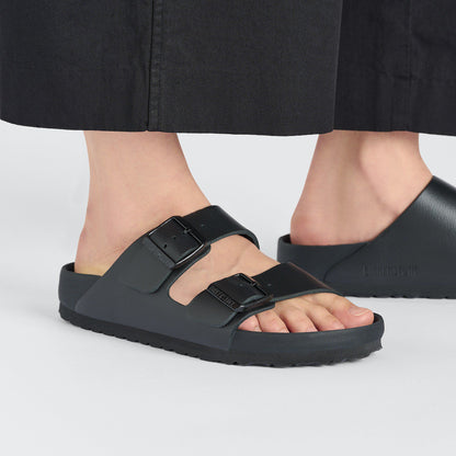 Arizona Leather in Color Black | Birkenstock