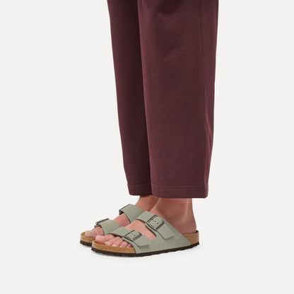Arizona Oiled Leather in Color Pure Sage | Birkenstock