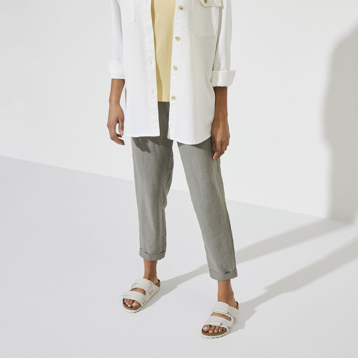 Uji Nubuck-Suede Leather in Color Antique White | Birkenstock