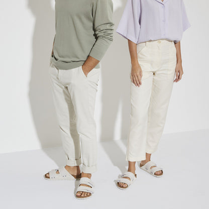 Uji Nubuck-Suede Leather in Color Antique White | Birkenstock