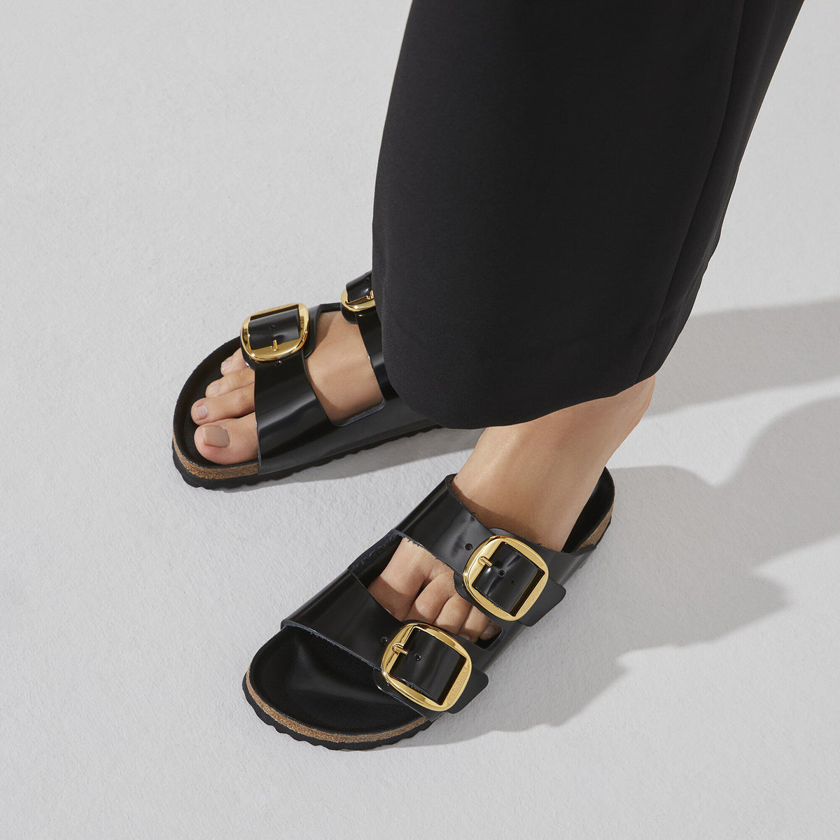 Arizona Big Buckle Natural Leather Patent in Color High Shine Black | Birkenstock