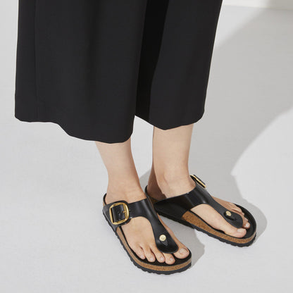 Gizeh Big Buckle Natural Leather Patent in Color High Shine Black | Birkenstock