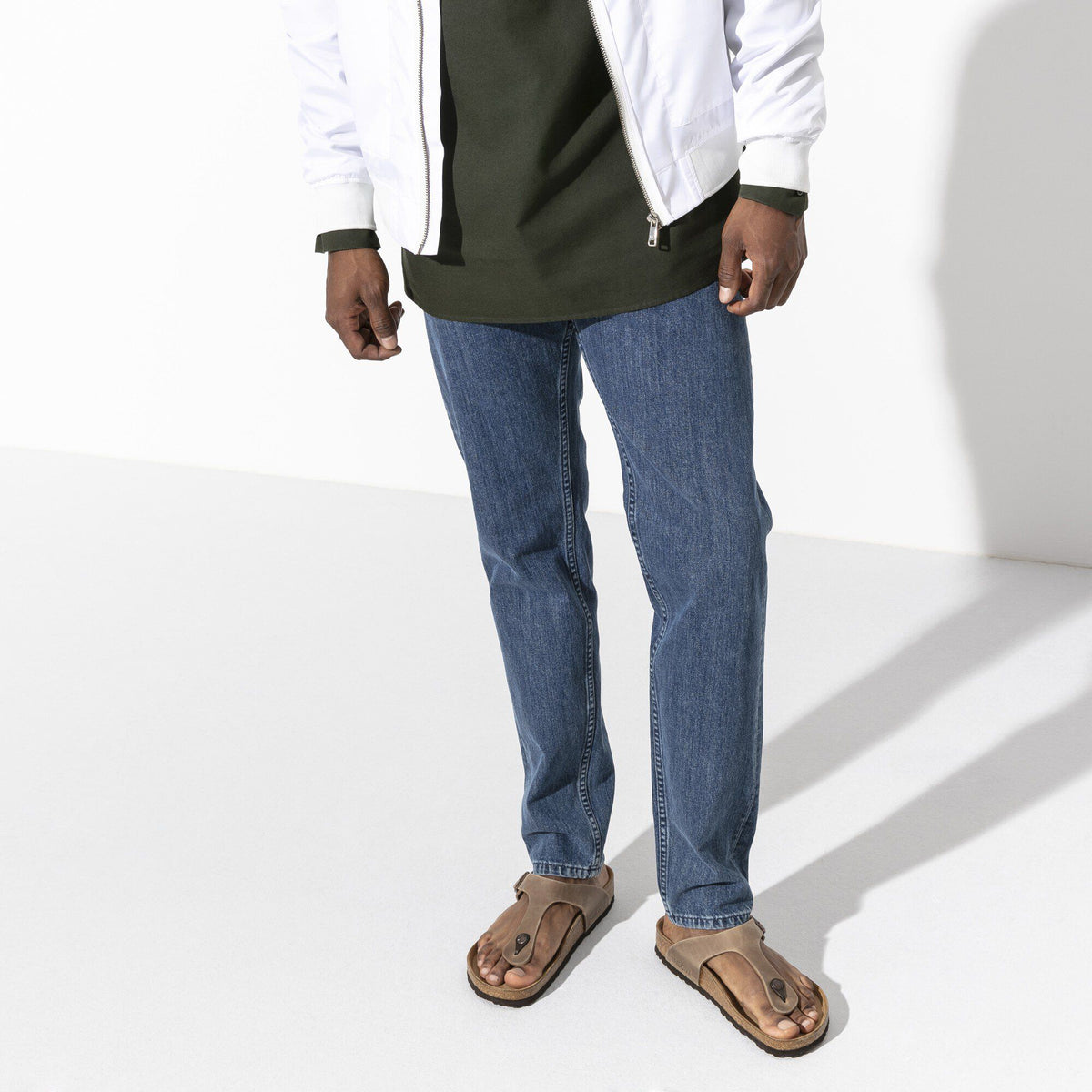 Gizeh Oiled Leather in Color Tobacco Brown | Birkenstock
