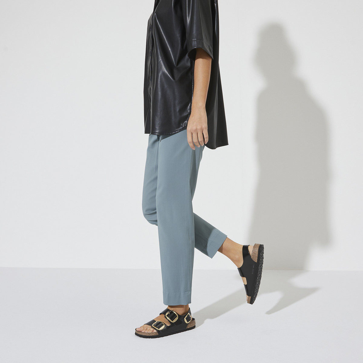 Milano Big Buckle Natural Leather Patent in Color High Shine Black | Birkenstock
