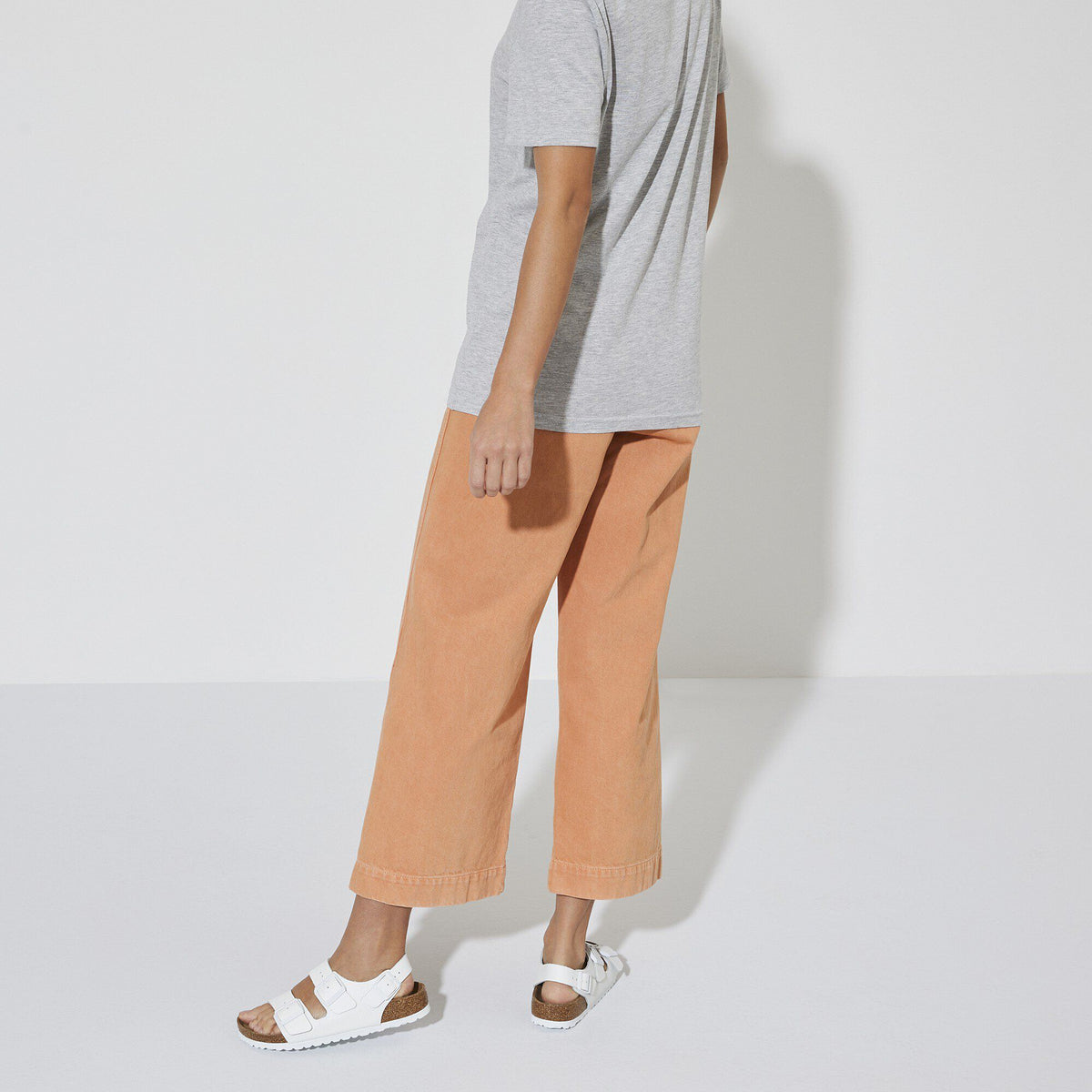 Milano Leather in Color White | Birkenstock