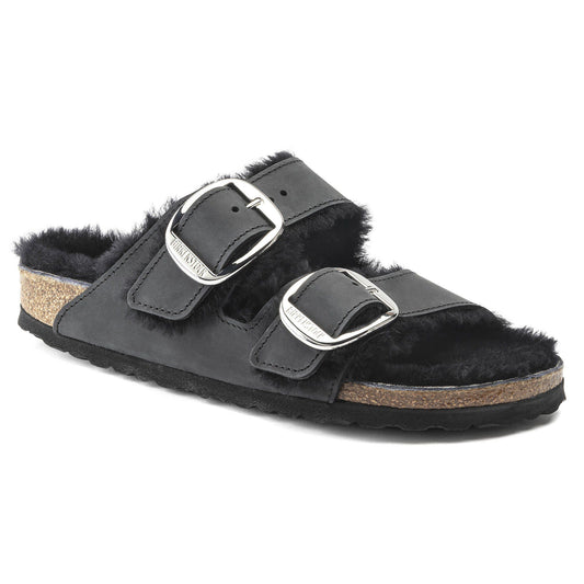 Arizona Big Buckle Shearling Oiled Leather in Color Black | Birkenstock