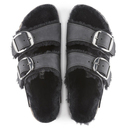 Arizona Big Buckle Shearling Oiled Leather in Color Black | Birkenstock