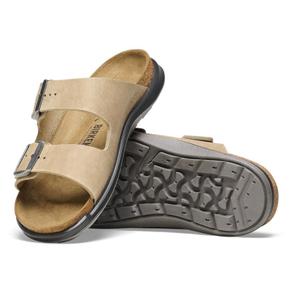 Arizona Crosstown Women Oiled Leather in Color Tobacco Brown | Birkenstock