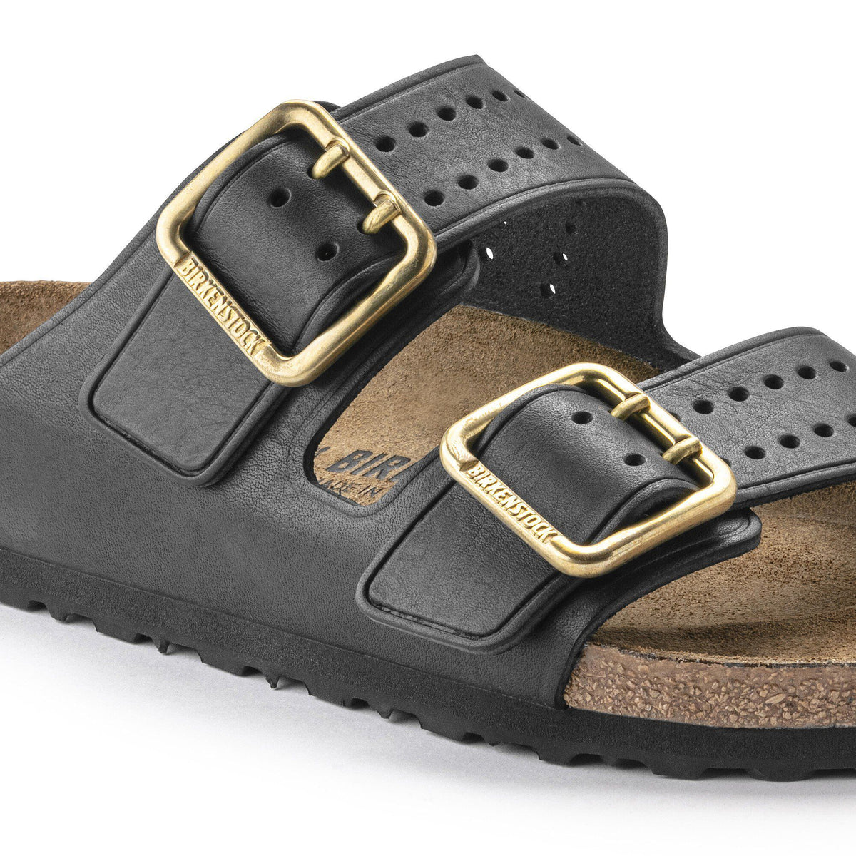 Arizona Bold Leather in Color Black | Birkenstock