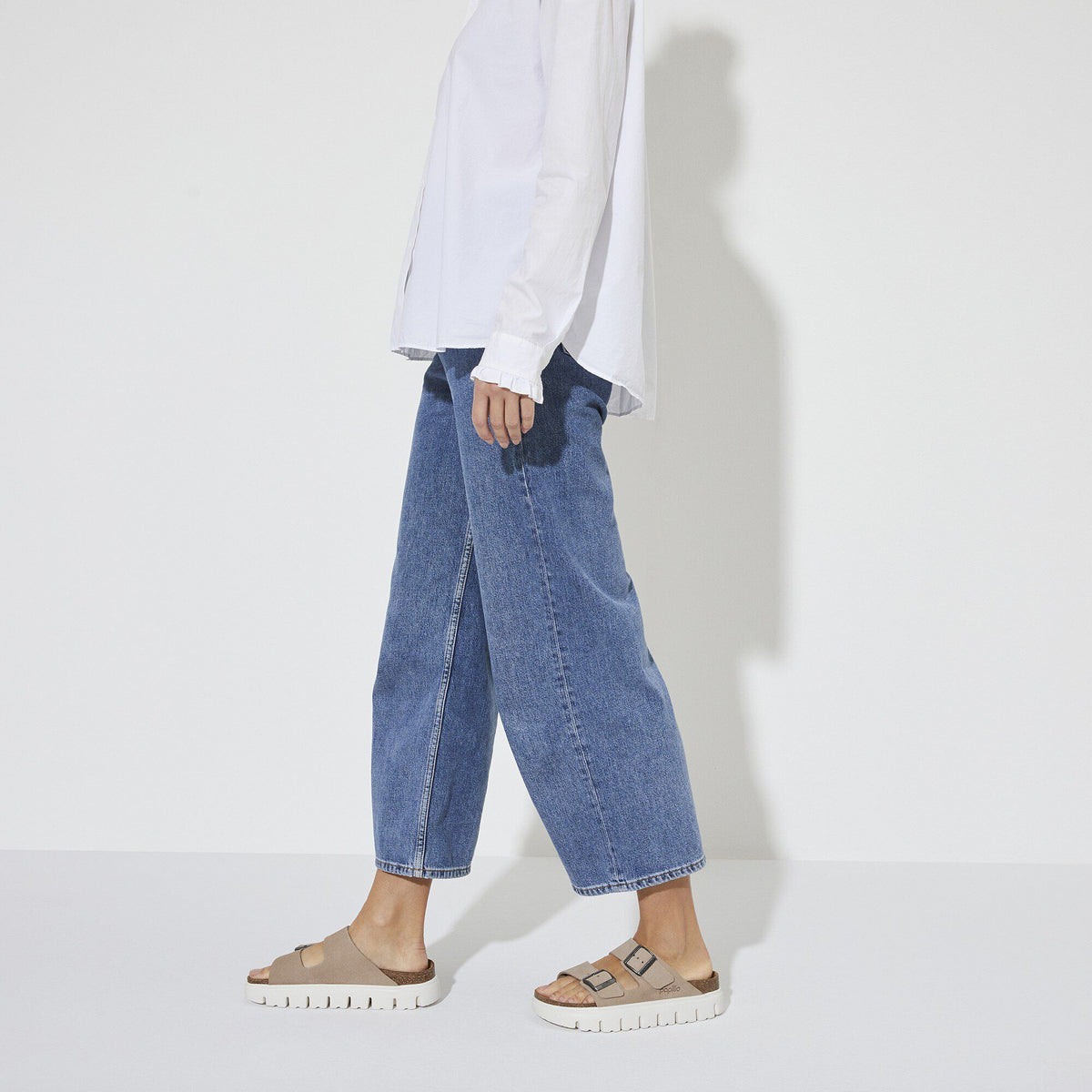 Arizona Chunky Suede Leather in Color Warm Sand | Birkenstock