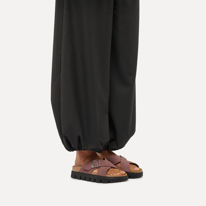 Siena  Chunky Suede Leather in Color Pepper | Birkenstock